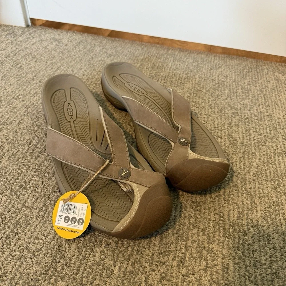 KEEN Waimea Toe Protecting Flip Flops Sport Sandals Birch/Brindle Mens Size 15